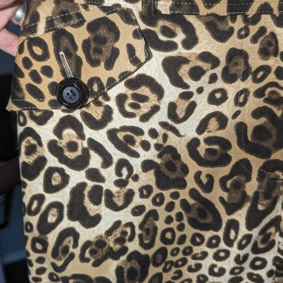 Animal print skirt size 8 - Picture 4 of 16
